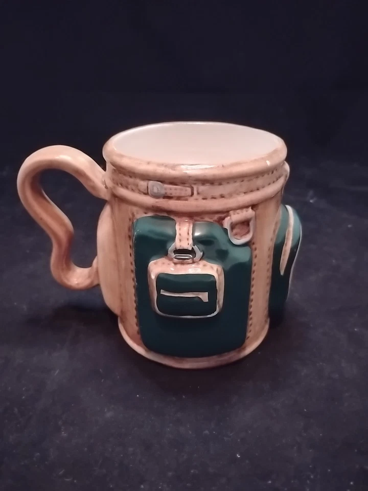 Vintage 1990 Star Case 3D Hand Painted Golf Bag Coffee Mug - Ceramic #790 - Image 2 of 4