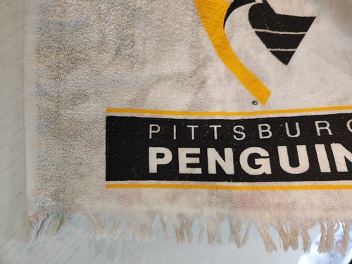 Vintage McArthur Towels Pittsburgh Penguins Golf Towel - Picture 9 of 15
