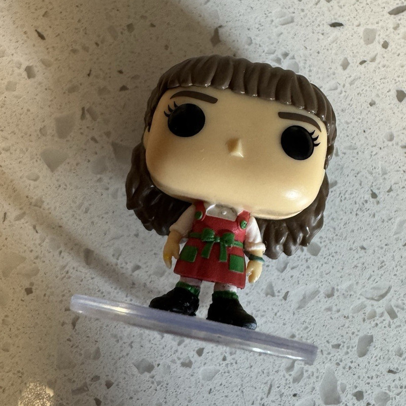 Funko Stranger Things Eleven Mini Vinyl Figurine with Stand, Multicolor (2024)