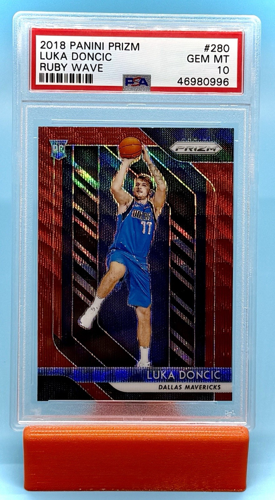 2018 Prizm Luka Doncic #280 Ruby Wave PSA 10 RC
