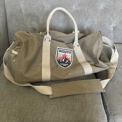 Roots Canada Gym Bag Duffle Travel Beach Overnight Green