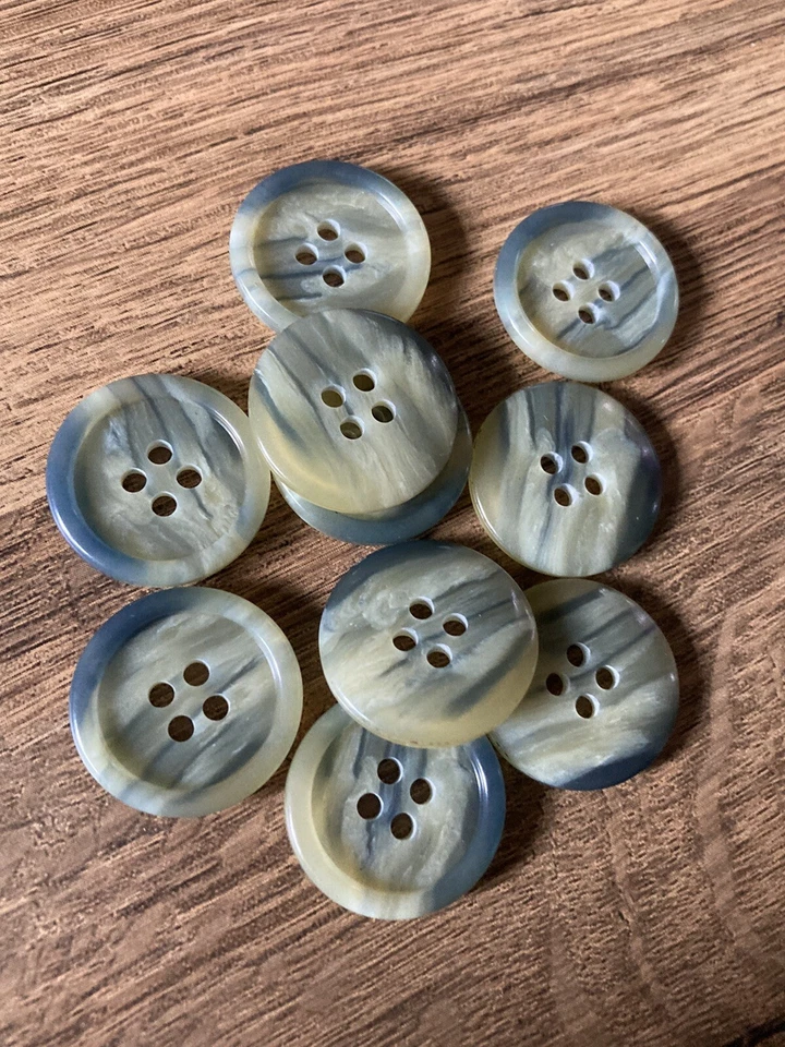 Green Khaki Horn Effect Buttons Suit Blazer 15/20mm Pack Of 10 - Image 3 of 4