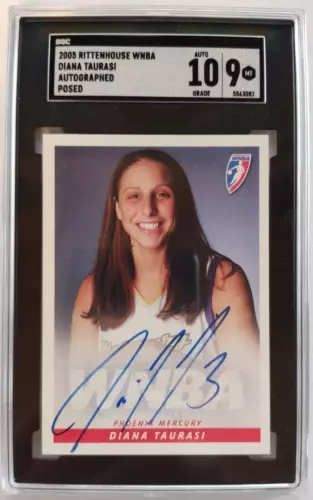 2005 Rittenhouse WNBA Diana Taurasi POSED ON CARD Auto SGC 9 Auto 10