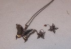Beautifully Detailed Butterfly Shaped Pendant w/Matching Pierced Earrings Lot 51 — photo 5