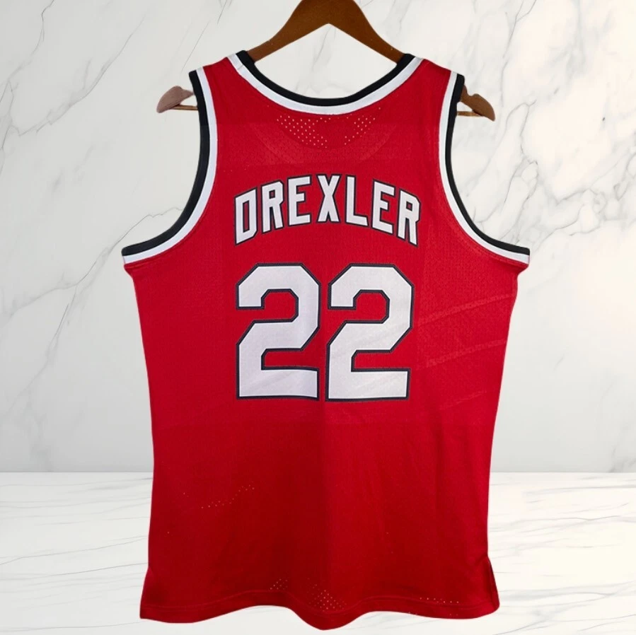 Portland Trail Blazers #22 Clyde Drexler 1983/84 Retro Swingman Jersey - Image 2 of 4