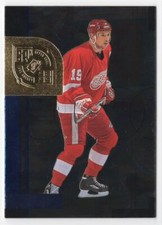 1999-00 SPX Steve Yzerman Detroit Red Wings #21 R85