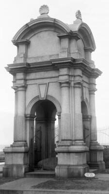 Plymouth Rock housed in a monument built in 1867 1920 Old Photo