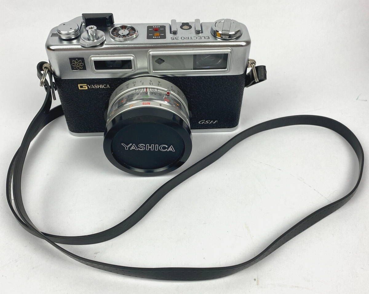 Yashica Electro 35 GSN 45mm f1.7 Rangefinder Camera Flash Lens Kit