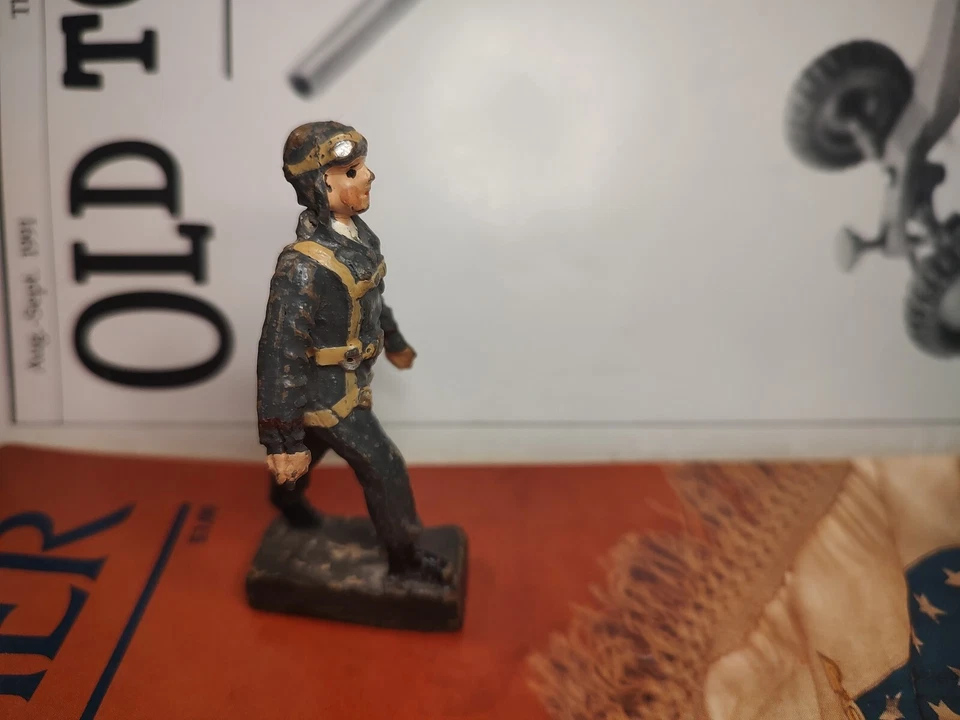 Soldado de juguete piloto alemán Leyla Foto 3 de 4