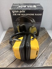Vintage Gran Prix AM-FM Radio Yellow Headphones HP9000 9-volt NOS m25