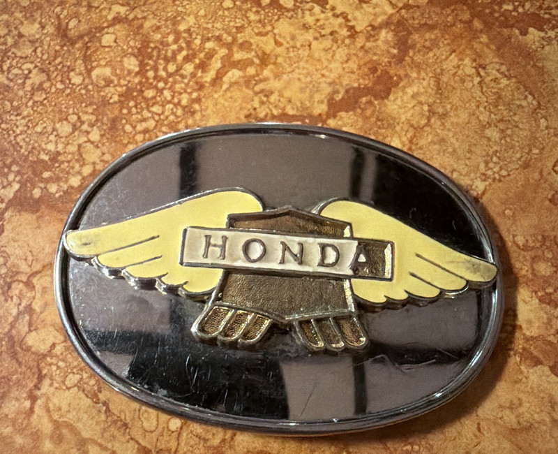 Honda Men's Motorcycle Wing Logo Oval Silver/Gold Tone Metal Buckle Fits 1.5"
