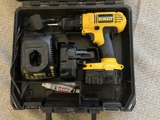 Dewalt DC728 Cordless Drill Driver 14.4V with Charger and 2x Battery - Working