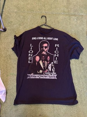 Lionel Richie 2014 All The Hits All Night Long Tour T-Shirt Size XL.