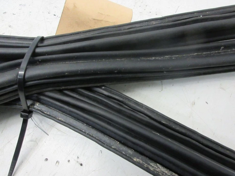 Junta, junta del portón trasero junta del maletero se adapta a MITSUBISHI Foto 4 de 4