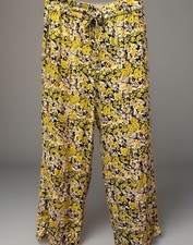 Urban OutfittersWomens Medium Yellow Black Floral Carmen Pull On Straight Pants