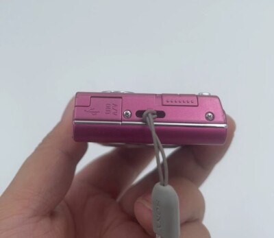 SONY DSC-W320 Digital Camera Pink Cybershot 14.1 MP 3.0x zoom W