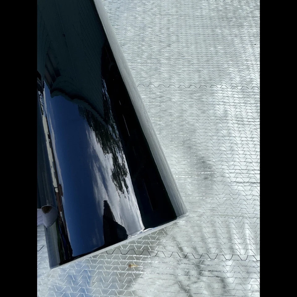 Envoltura de vinilo para automóvil brillante y mate sin burbujas liberación de aire calidad premium Reino Unido Foto 2 de 4