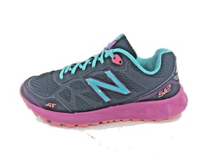 new balance 512 trail running