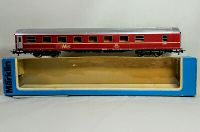 Marklin HO 4150 DB Express TEN (Trans Europe Nacht) Sleeping Coach