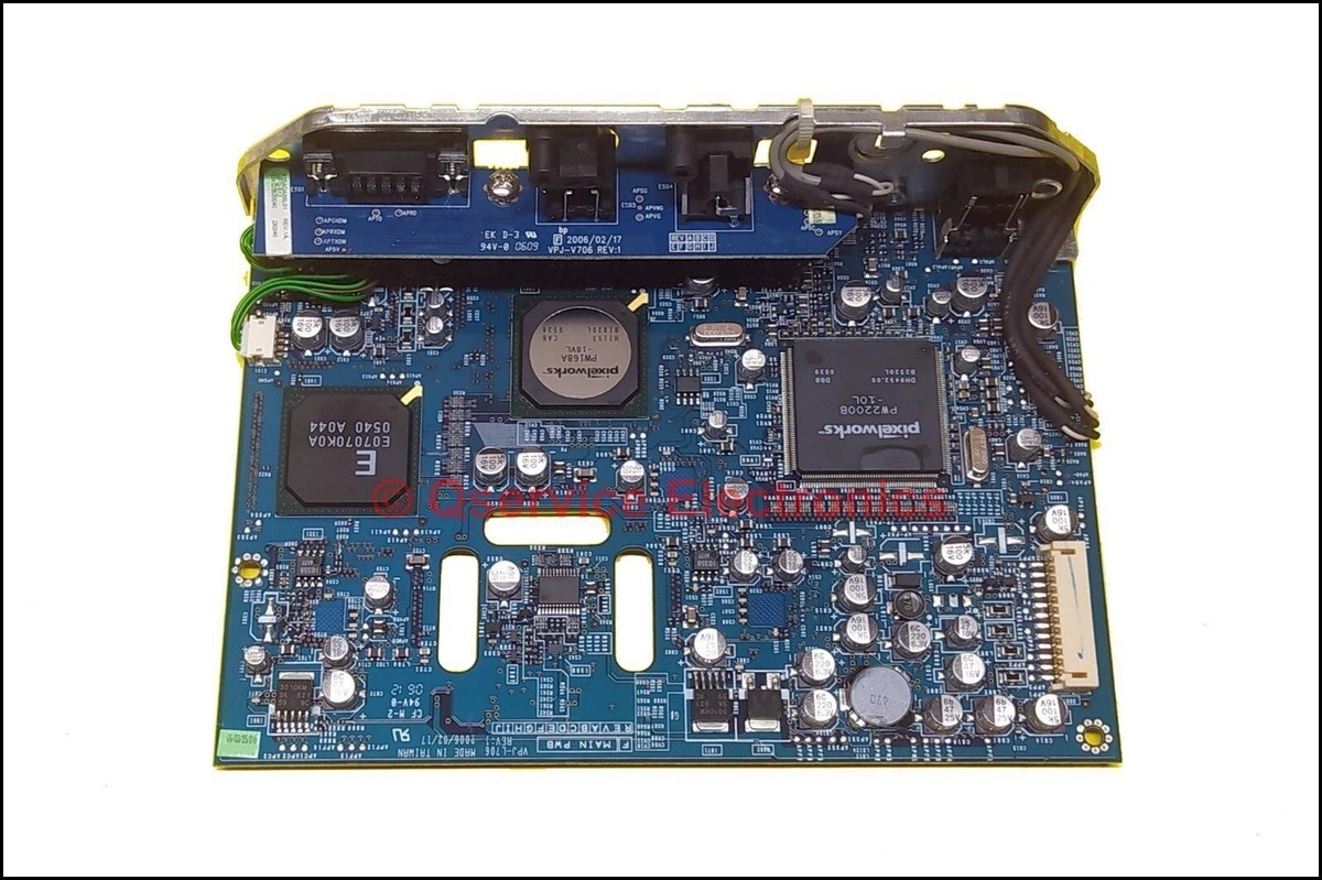 Hitachi CP-RX61 LCD Projector Main Board VPJ-L706 REV:1 Good