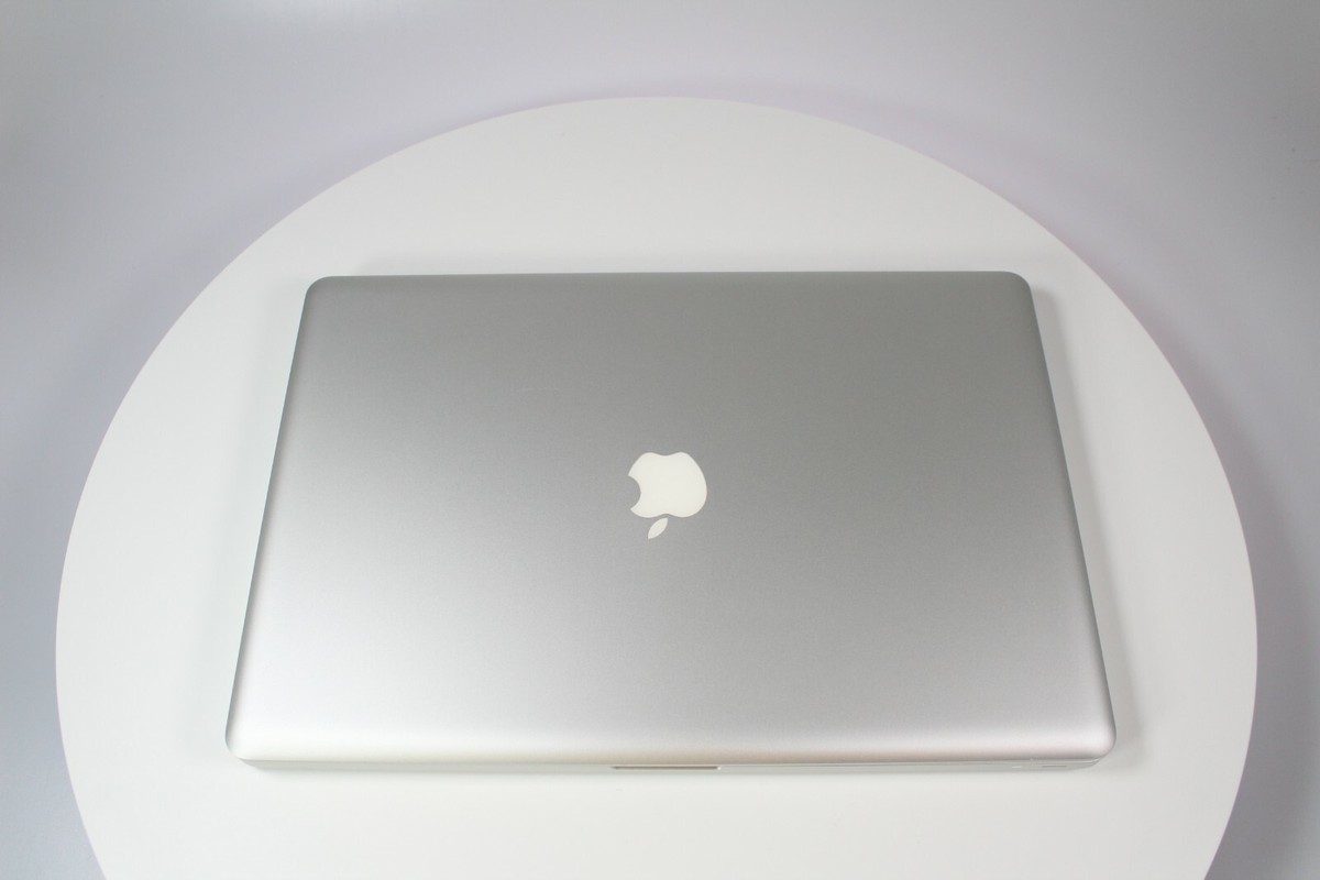 Apple MacBook Pro 17