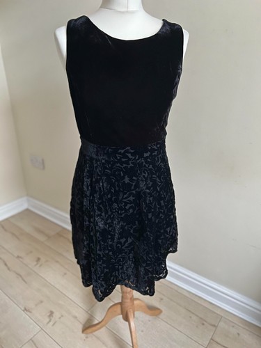 Black faux suede a line dress, open back, sleeveless M 10 - Picture 2 of 7