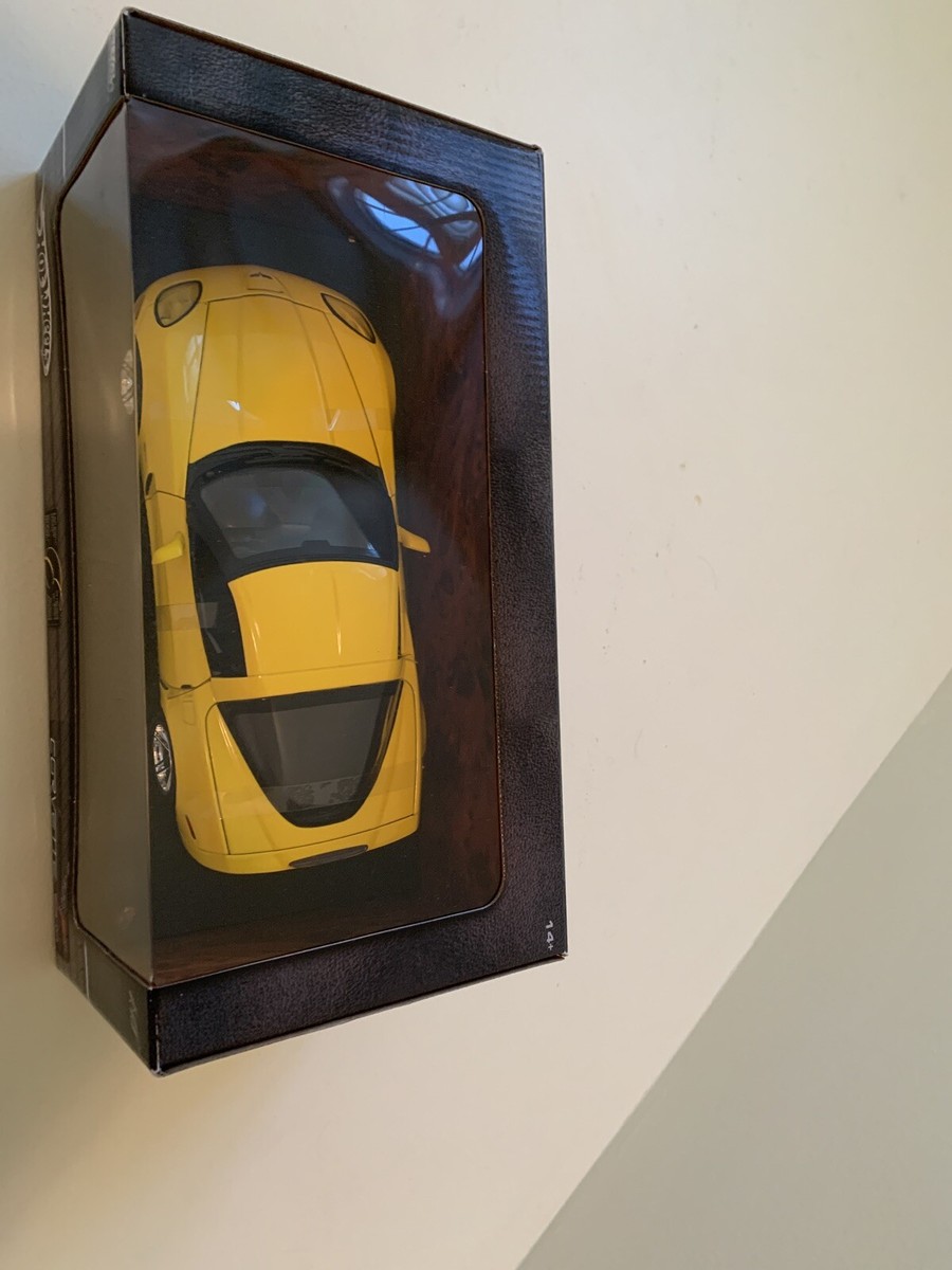 コルベット 1/18 ミニカー　Hot Wheels Hot Wheels Elite 2006 Chevy Corvette Z06 1:18 Scale Diecast