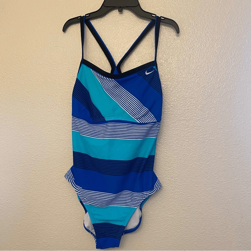 Nike Rayas Azul Marino Cruz Espalda Una Pieza Traje de Baño Traje de Baño 14 Foto 2 de 4
