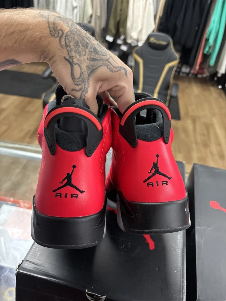 Talla 11 - Air Jordan 6 Retro Infrarrojo 23 Foto 2 de 4