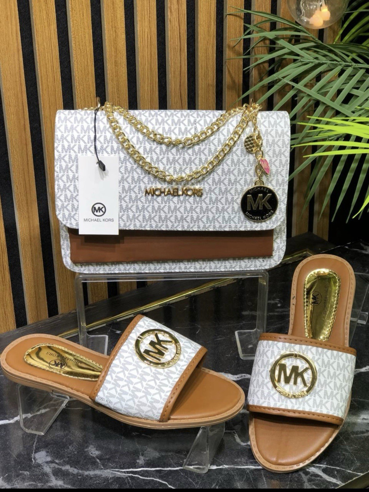 Conjunto de Sandalia Y Bolso