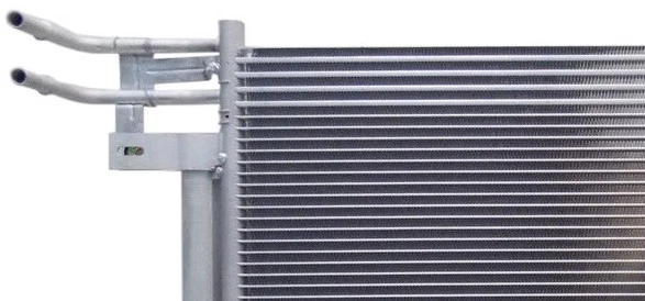 Nuevo condensador de aire acondicionado para Ford Explorer 2011-2019 3,5 L Foto 3 de 4