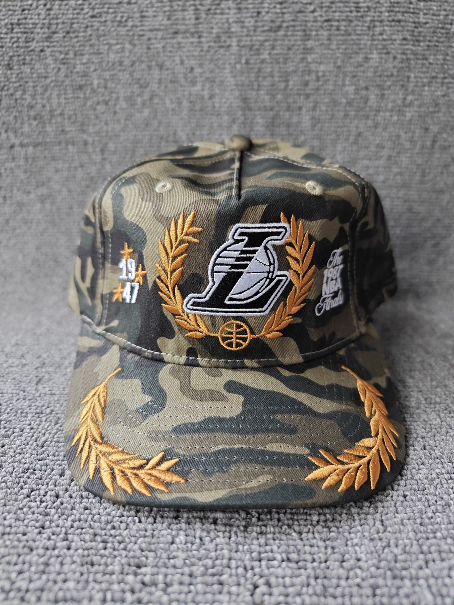 Mitchell & Ness Lakers 1987 NBA Finals Camo Snapback Hat Gold Laurel 19 47