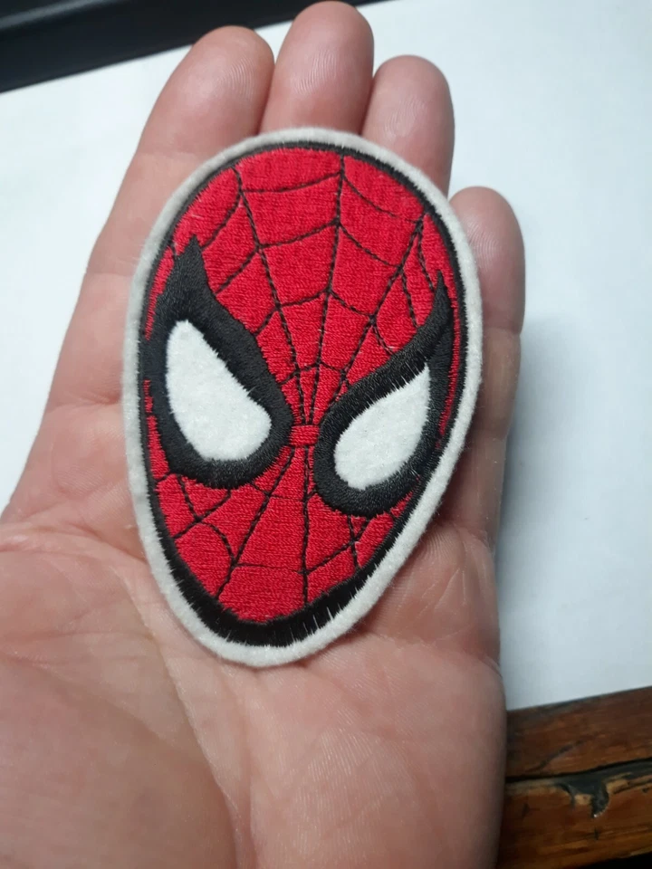 Marvels Spiderman Mask Vintage Patch 3.5" x 2.25" - Image 3 of 3