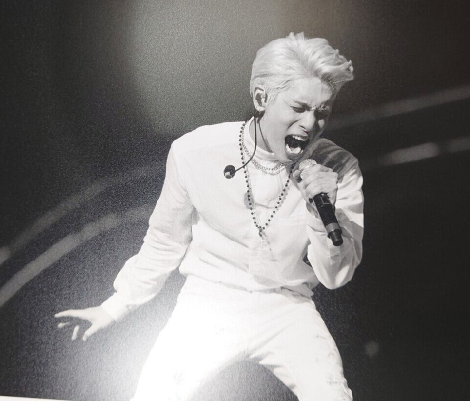 SHINee jonghyun official photo SMTOWN korea rare SHINee World | eBay