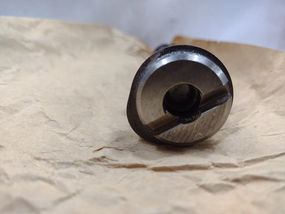 Árbol de levas original del motor GM 55565289 Foto 3 de 4