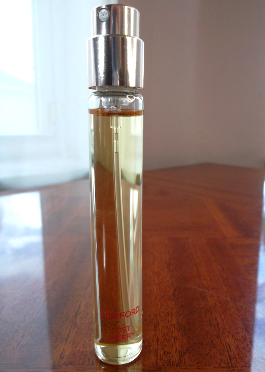 Tom Ford Lost Cherry Eau De Parfum 10ml 0.34oz Travel Refillable