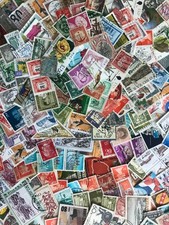 lotto di 2 kg 40000 40.000 francobolli mondiali a peso 2000 2.000 grammi mondo