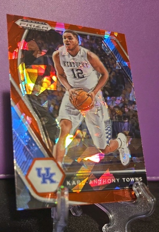 KARL-ANTHONY TOWNS 2021 Panini Prizm Draft Picks RED CRACKED ICE PRIZM #67
