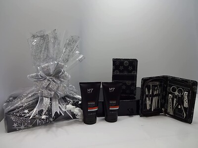 No7 Men Energizing Face Wash, Peeling Set + Gratis Maniküre Set Geschenkkorb