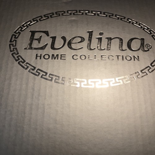 Evelina Home Collection Queen Seersucker Comforter & Sham Set White - Picture 2 of 8