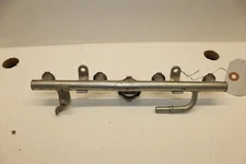 2007 - 2008 YAMAHA YZF R1 FUEL RAIL PIPE 4C8-13930-00-00