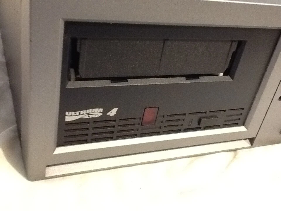 DELL POWERVAULT LTO-4 EXTERNAL SAS TAPE DRIVE LTO4-EX1 0XW272 95P4659. Ref:CD_20 - Image 2 of 4