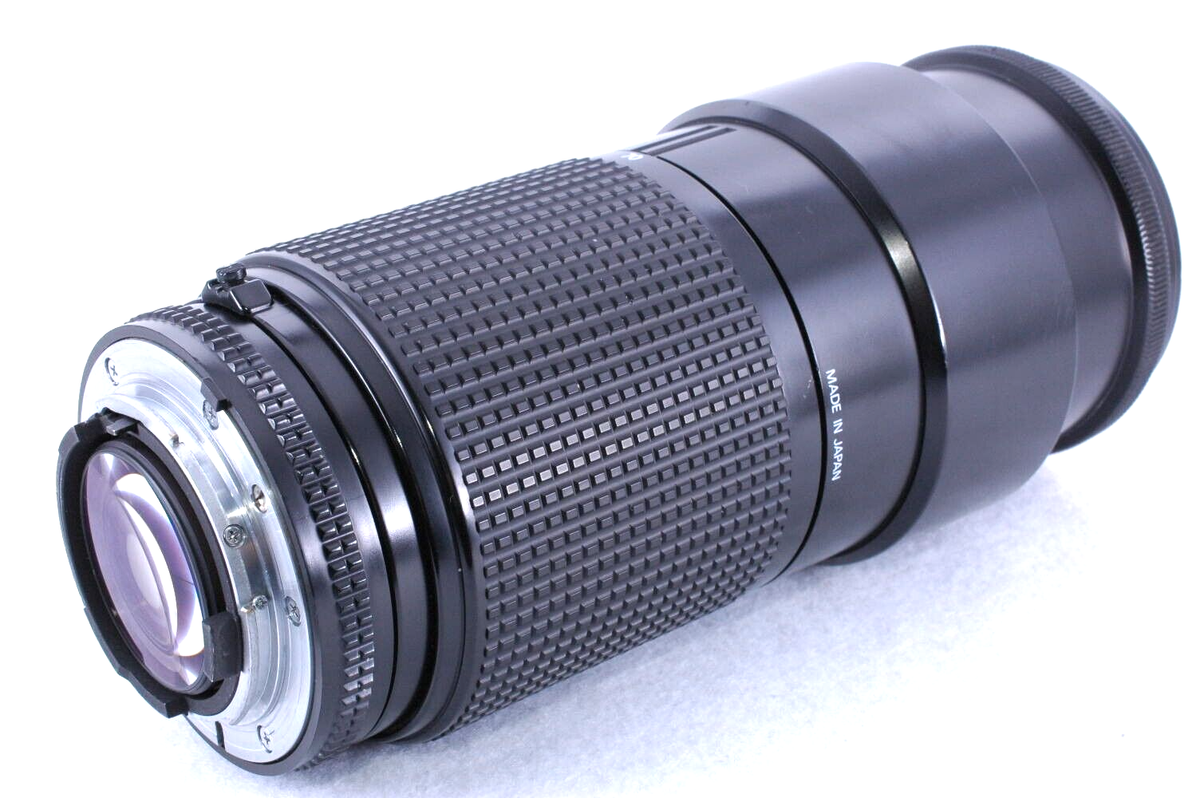Nikon AF Nikkor 70-210mm F4 Telephoto Zoom Lens FX Nikon AF Nikkor 70-210mm F4 Telephoto Zoom Lens FX