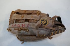 WILSON BASEBALL GLOVE A2916 EXTRA SNAP LEFT HAND THROWER PROFESSIONAL
