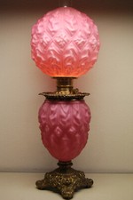 ANTIQUE GWTW ART NOUVEAU PINK GLASS VICTORIAN IMPERIAL SPHINX KEROSENE OIL LAMP
