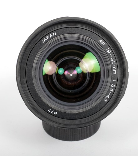 Tokina AF 19-35mm F3.5-4.5 super wide zoom lens for Nikon F mount cameras #4441 - Picture 2 of 8