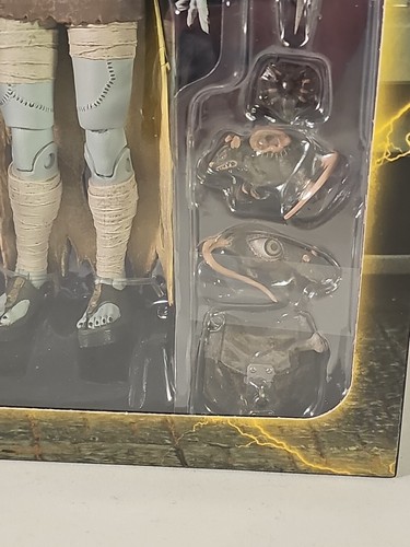 NECA Universal Monsters April O'Neil als die Braut von Frankenstein TMNT X-Figur - Bild 15 von 17
