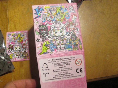 TOKIDOKI TOKIMONDO SERIES 2 SAKURA SAMURAI NEW WITH BOX - Picture 4 of 6