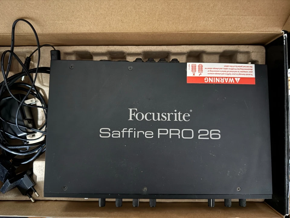 Focusrite Saffire PRO 26 FireWire/Thunderbolt Audio Interface – 18 In / 8 Out –  - Image 3 of 4