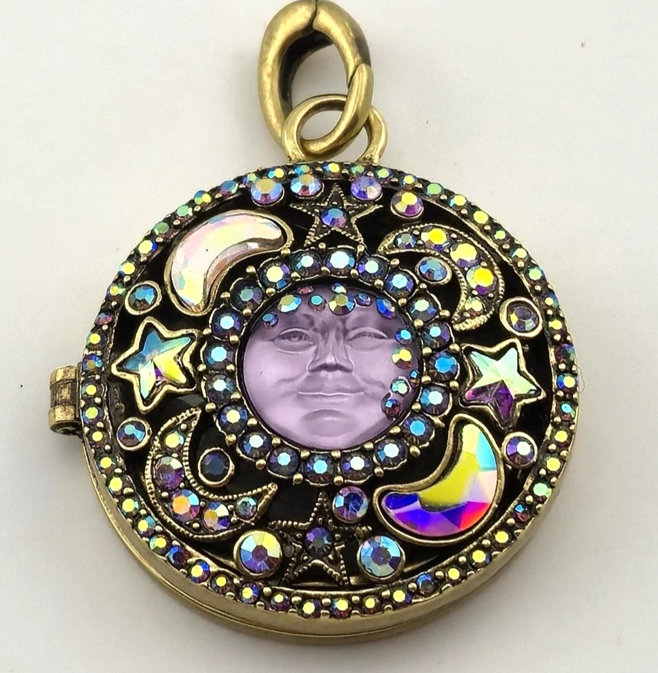 Kirks Folly Celestial Goddess Seaview Moon Love Never Dies Open Ring Locket